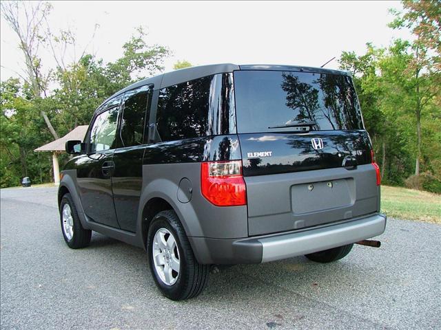 Honda Element 2004 photo 3