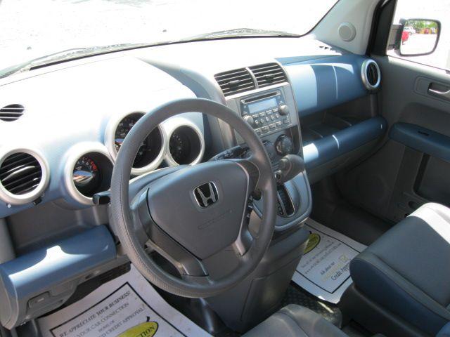 Honda Element 2004 photo 4