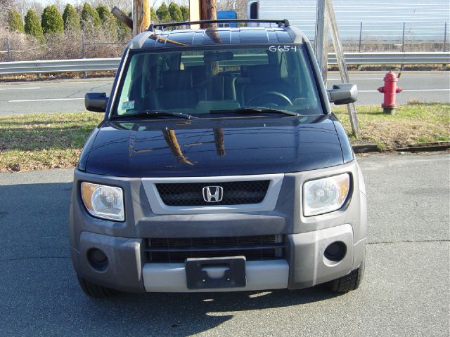 Honda Element 2004 photo 4