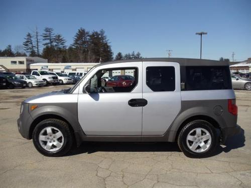 Honda Element 2004 photo 2
