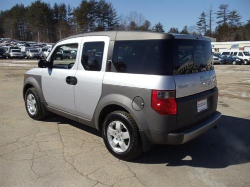 Honda Element 2004 photo 3