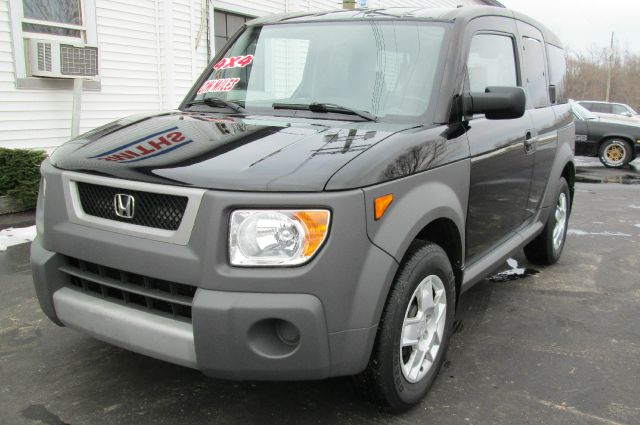 Honda Element 2005 photo 1