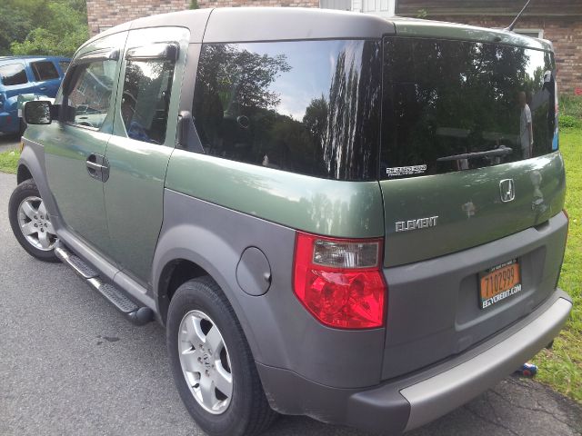 Honda Element 2005 photo 1