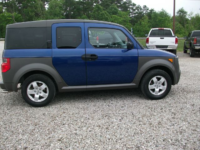 Honda Element 2005 photo 10