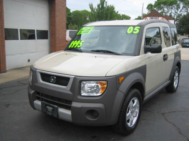 Honda Element 2005 photo 2