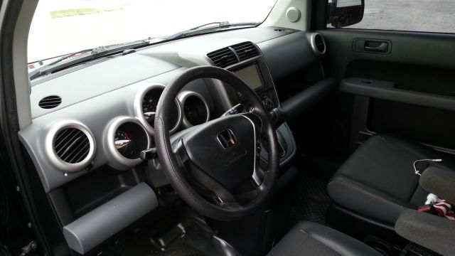 Honda Element 2005 photo 1