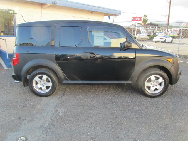 Honda Element 2005 photo 1