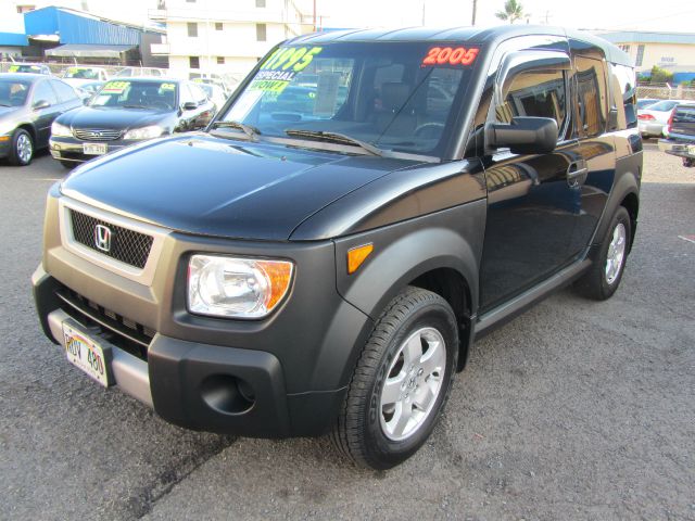 Honda Element 2005 photo 2