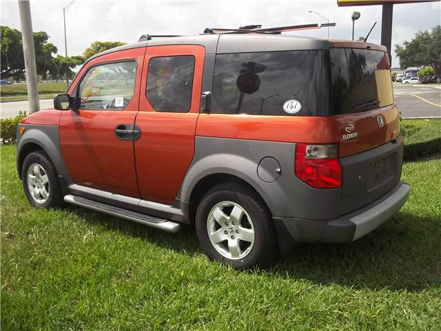 Honda Element 2005 photo 4