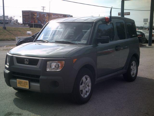 Honda Element 2005 photo 2