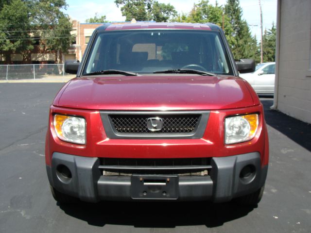 Honda Element 1500 SXT 4WD SUV