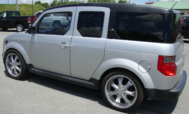 Honda Element 2006 photo 3