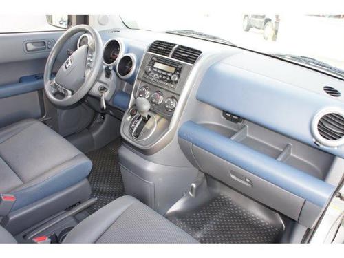 Honda Element 2006 photo 2