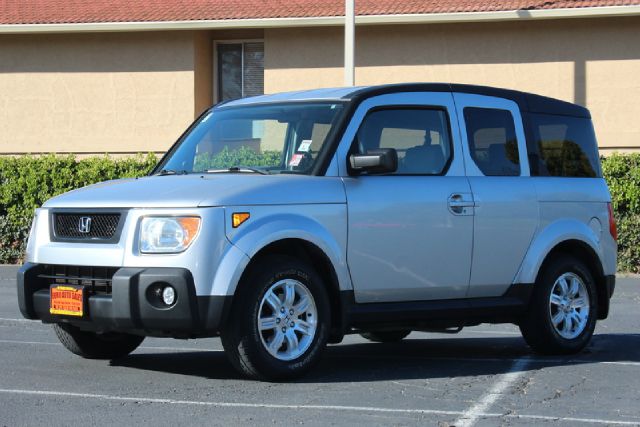 Honda Element 2006 photo 3