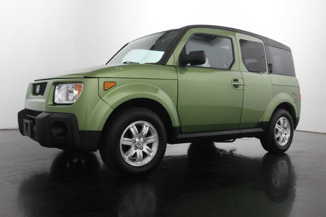 Honda Element 2006 photo 3