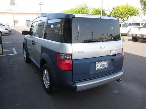 Honda Element 2006 photo 4
