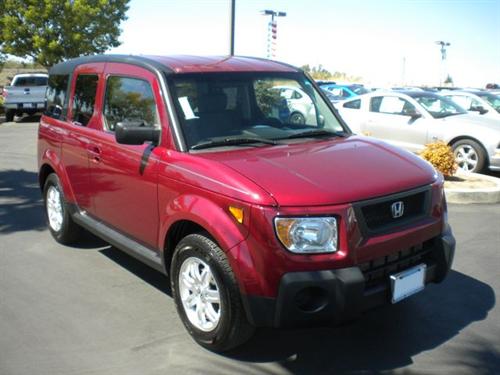 Honda Element 2006 photo 1