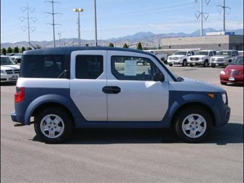 Honda Element 2006 photo 3