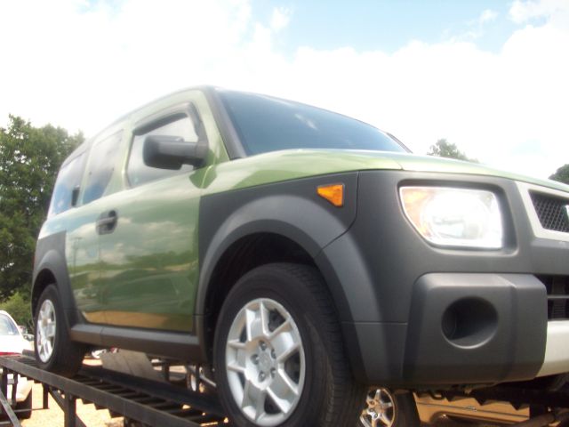 Honda Element 2006 photo 2