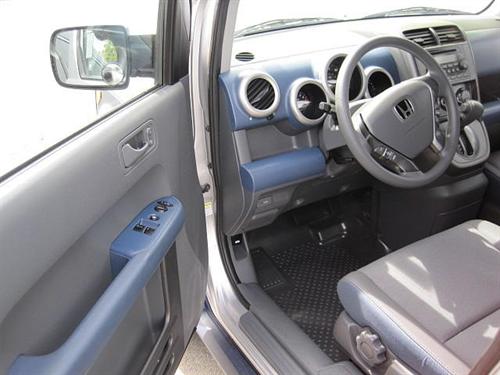 Honda Element 2006 photo 2