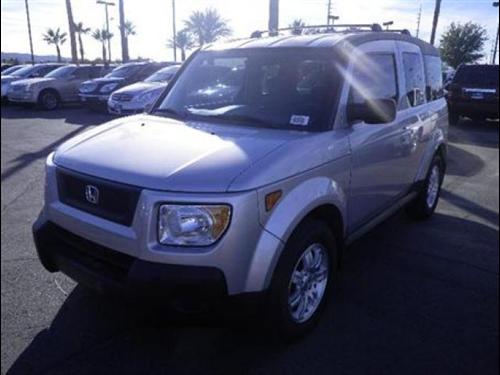 Honda Element 2006 photo 2