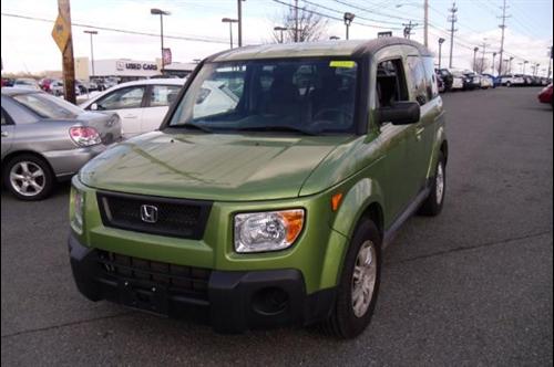 Honda Element 2006 photo 1