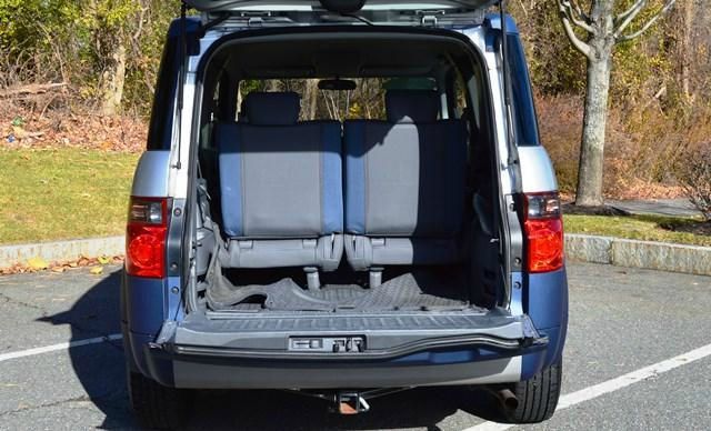 Honda Element 2006 photo 2