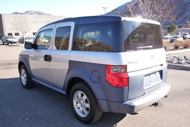 Honda Element 2006 photo 3