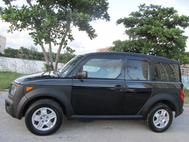 Honda Element 2007 photo 2