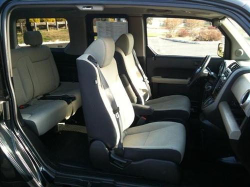 Honda Element 2007 photo 2