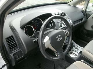 Honda Fit 2007 photo 2