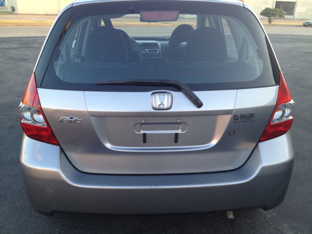 Honda Fit Premium Quattro Hatchback