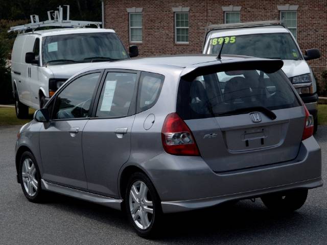 Honda Fit 2007 photo 2