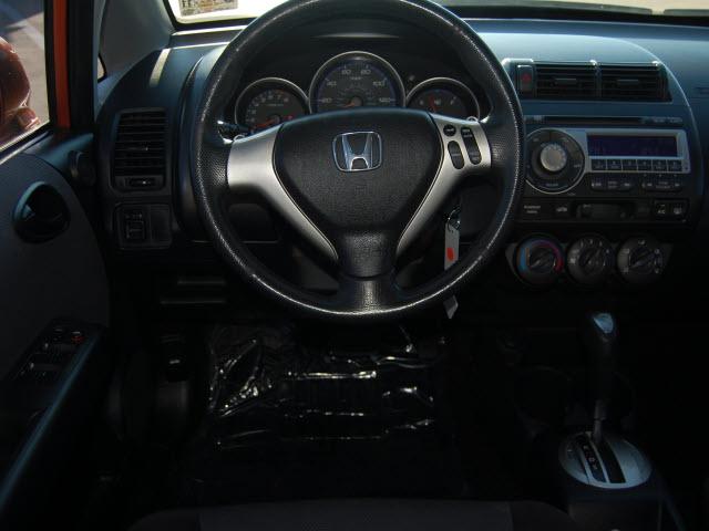 Honda Fit 2007 photo 4