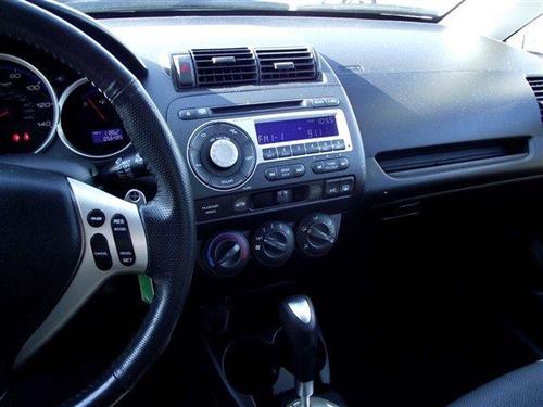 Honda Fit 2008 photo 2