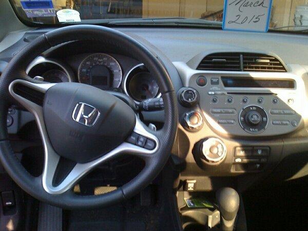 Honda Fit 2010 photo 1