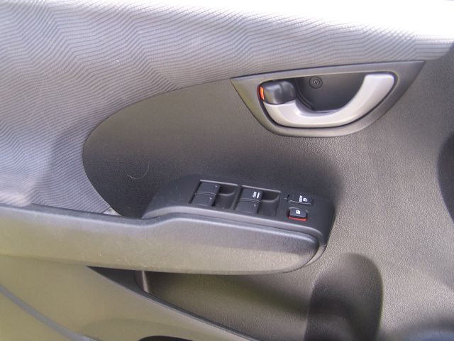 Honda Fit 2010 photo 9
