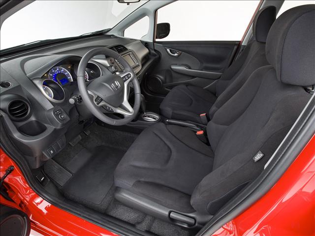 Honda Fit 2010 photo 1