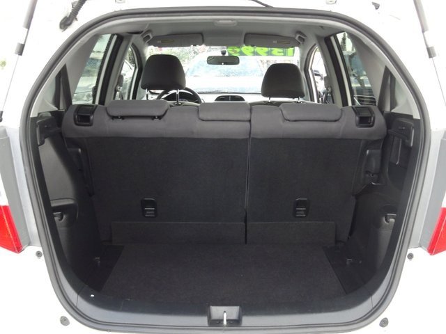 Honda Fit 2010 photo 5