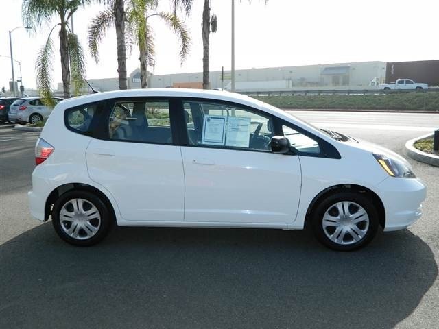 Honda Fit 2010 photo 3
