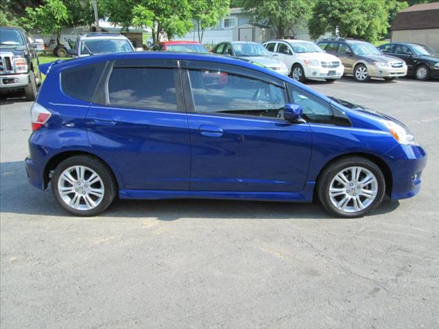 Honda Fit 2010 photo 2