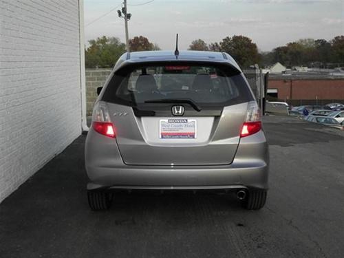 Honda Fit 2010 photo 2