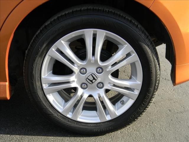 Honda Fit 2010 photo 1