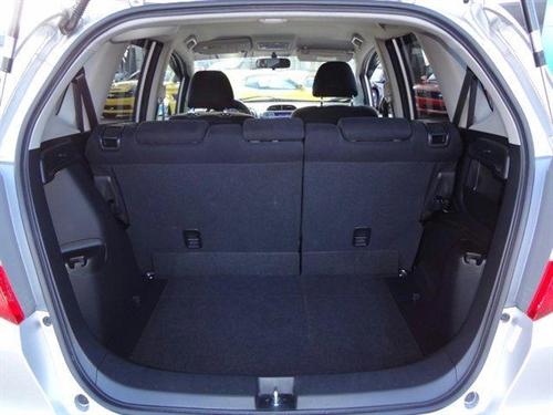 Honda Fit 2011 photo 3