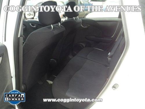 Honda Fit 2011 photo 2