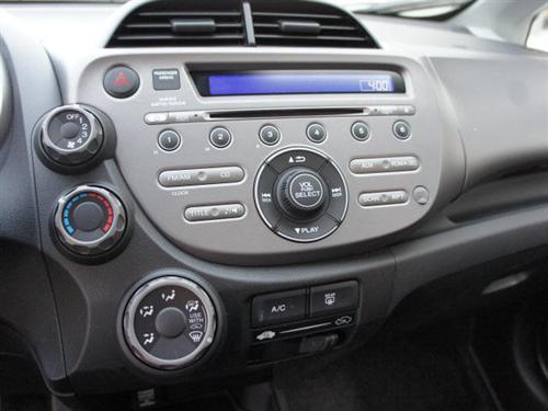 Honda Fit 2011 photo 4