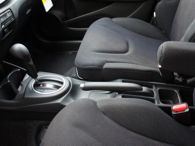 Honda Fit 2012 photo 3