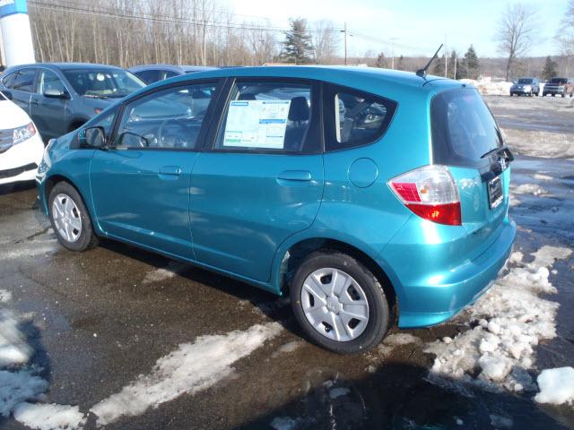 Honda Fit 2012 photo 2
