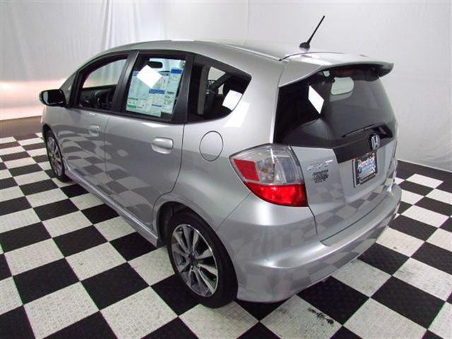 Honda Fit 2012 photo 3
