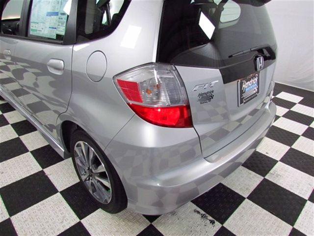 Honda Fit 2012 photo 4